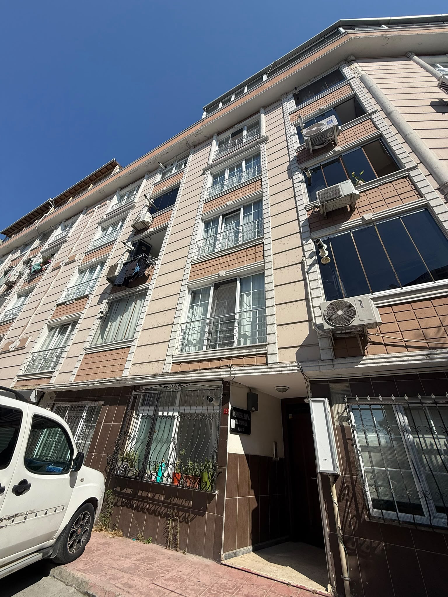 Çıksalın Sokak'ta Bahçe Kullanımlı Eşyalı Daire fotoğrafı 7